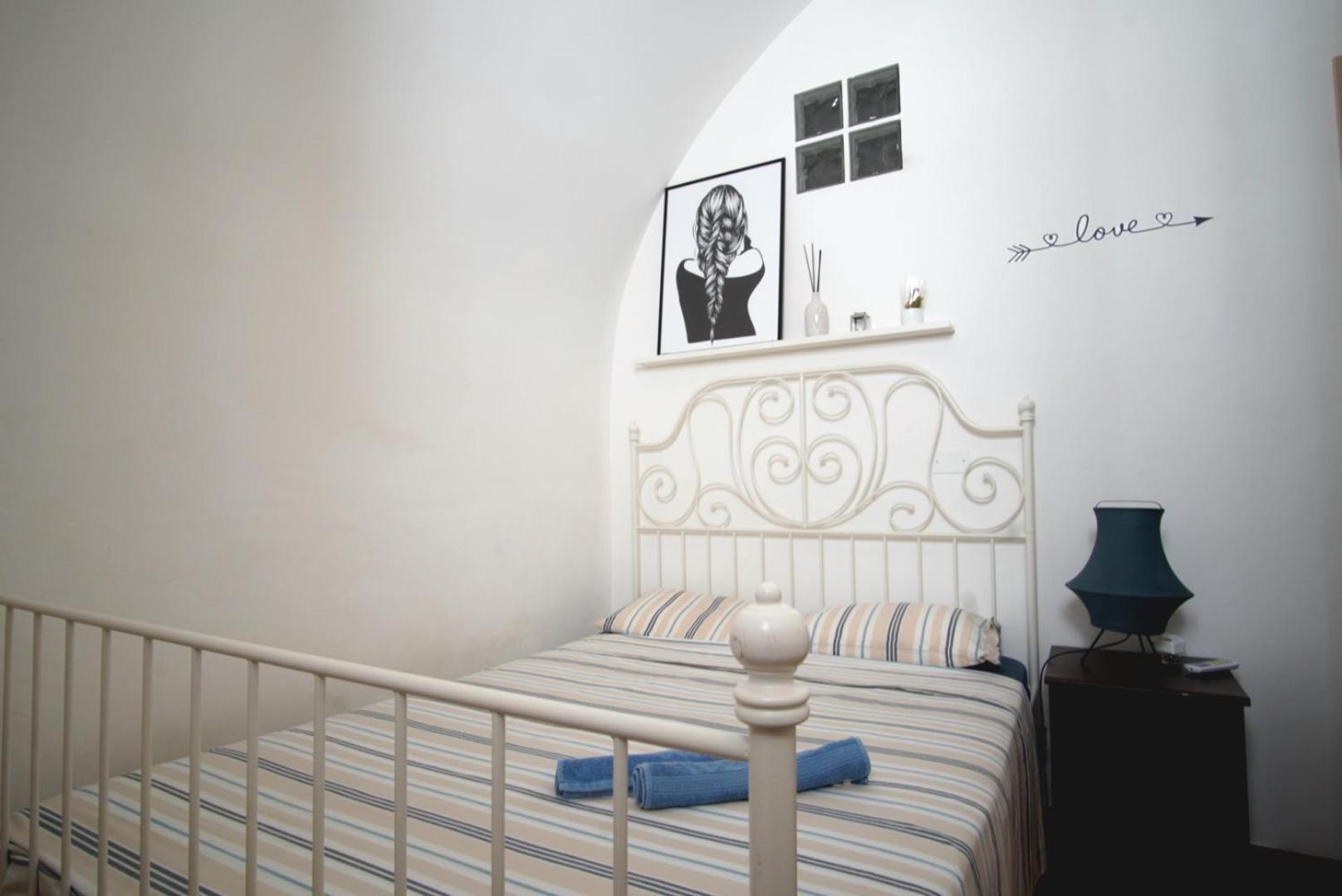 The 'Ferdinando' Refuge Apartment เมซานเย ภายนอก รูปภาพ